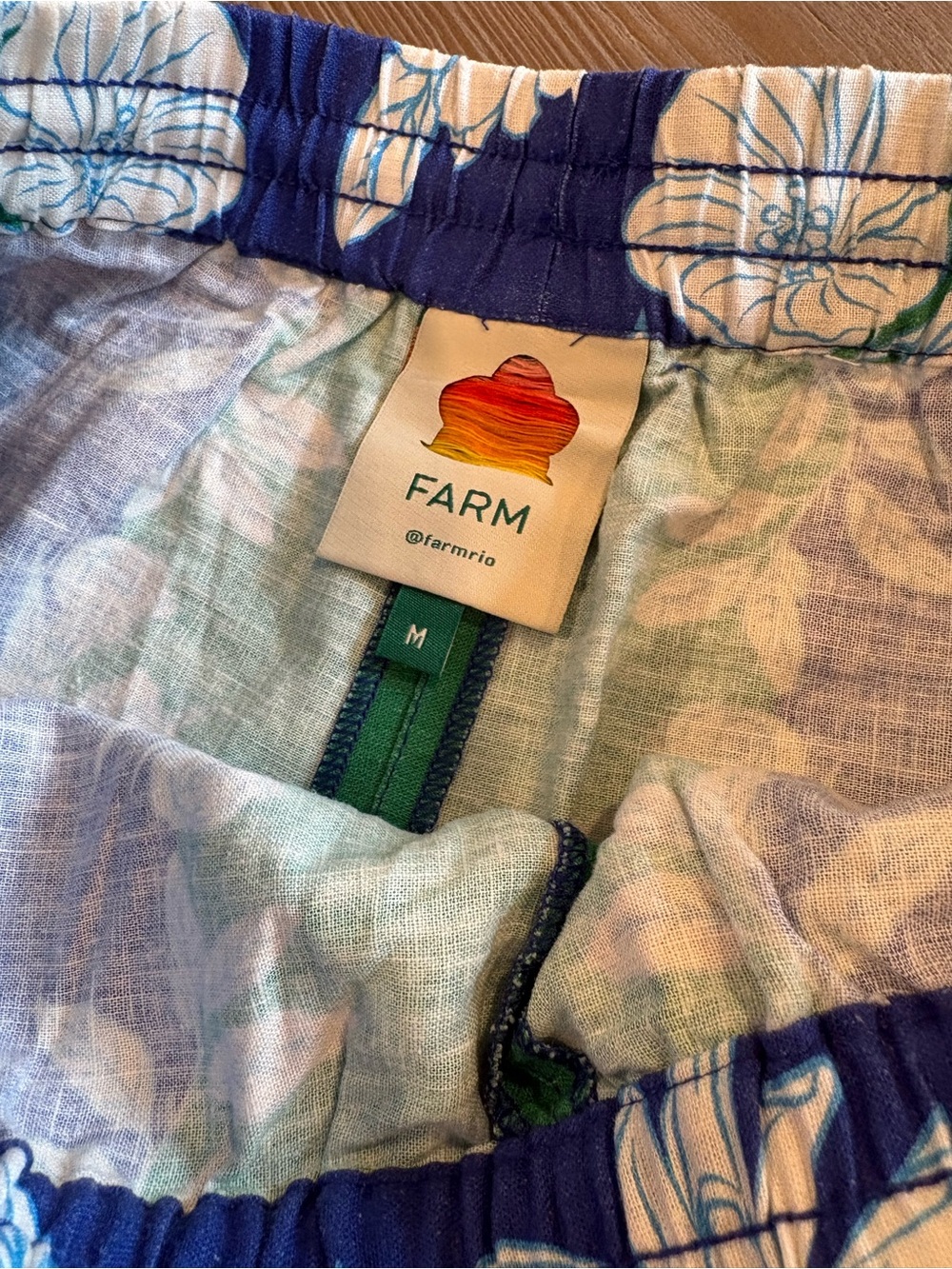 2 pairs of Farm Rio floral shorts - Picture 5 of 8
